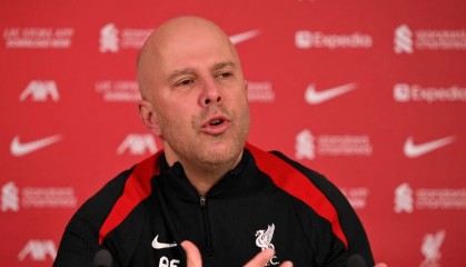 星空电竞平台官网-斯洛特：莱奥尼ACL，缺席1年，基耶萨补入欧冠大名单