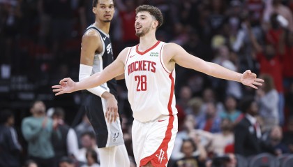 星空电竞平台官网-文班连续打铁&amp;申京稳定得分 火箭最后时刻一波4-0收割比赛