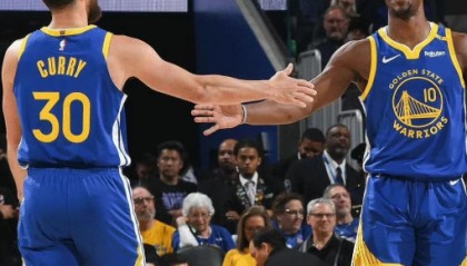 星空电竞平台官网-巴特勒报销！勇士开启交易！送走未来核心，或无奈重建|吉米·巴特勒|斯蒂芬·库里|库明加|金州勇士队|乔纳森·库明加_新浪体育_新浪新闻